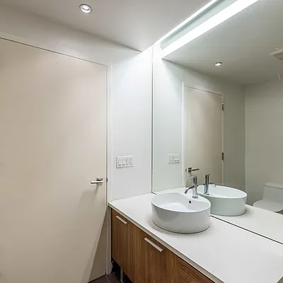 Rented by Nooklyn NYC LLC | media 26