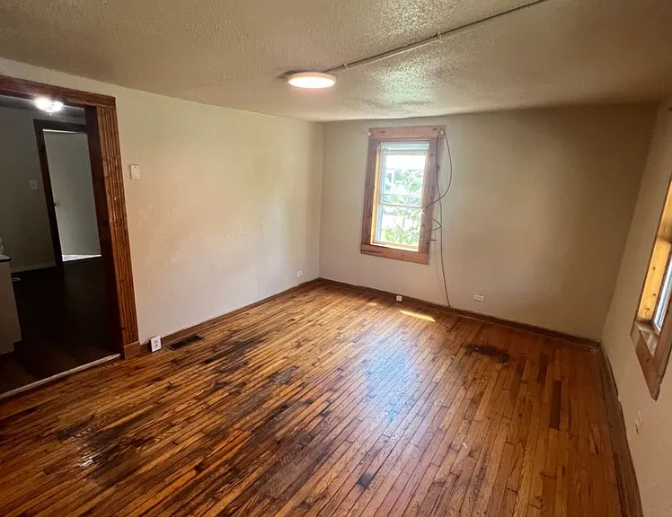 217 Smith St — Photo 3