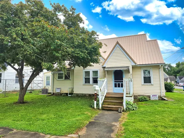 601 E Lafayette St, Olney, IL 62450