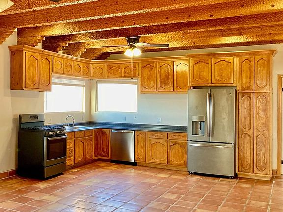 3rd image of 493 Palomita Court