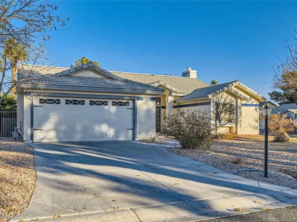 5700 Spicewood Cir, Las Vegas, NV 89130