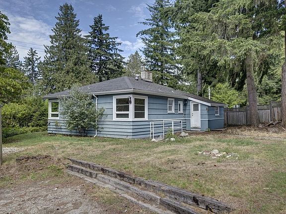3rd image of 5724 Porpoise Bay Rd
