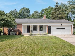 83 Oswego St NW, Grand Rapids, MI 49504