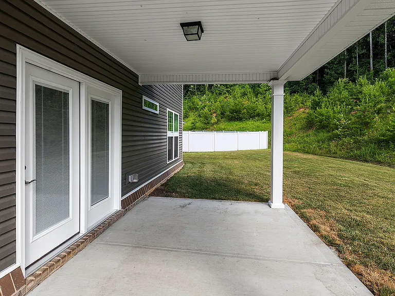 2107 Kangaroo Ln — Photo 34