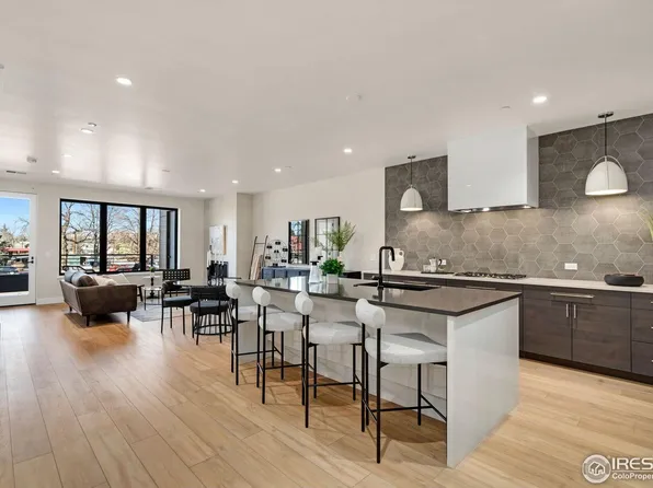 205 E 6th St #202, Loveland, CO 80537