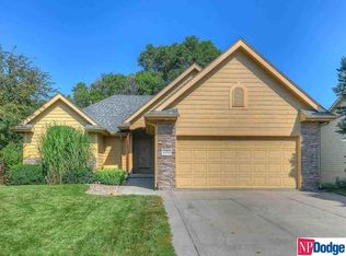 12192 S 221st St, Gretna, NE 68028