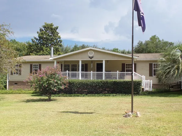 191 Garden Ln, Elloree, SC 29047