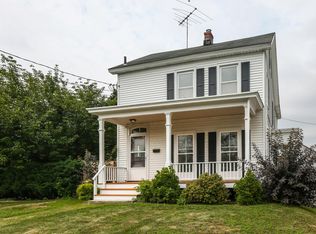 9 Strickland Rd, Cos Cob, CT 06807