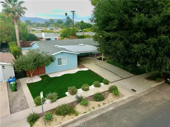 20541 Rodax St, Winnetka, CA 91306
