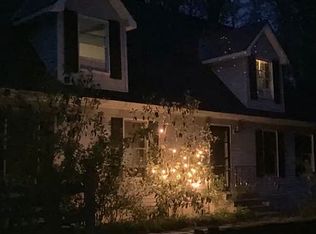 827 Lonely Cottage Rd, Upper Black Eddy, PA 18972