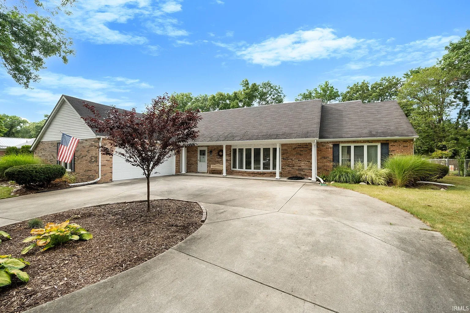 15669 Hearthstone Dr photo 1