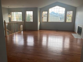 5211 19th Ave SW, Seattle, WA 98106