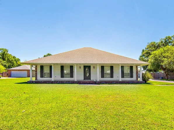 119 Norwich Dr, Houma, LA 70360