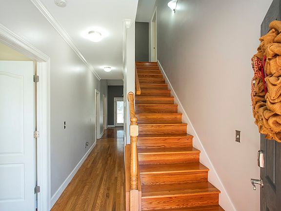 3rd image of 4117 Olivet Dr