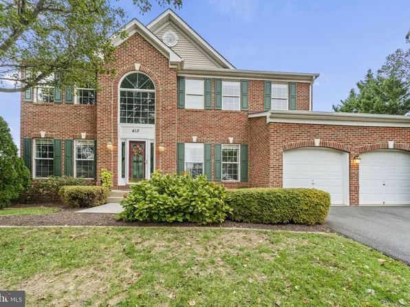 413 Crosman Ct, Purcellville, VA 20132