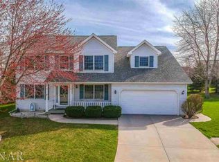 3 Valerie Ann Ct, Bloomington, IL 61704