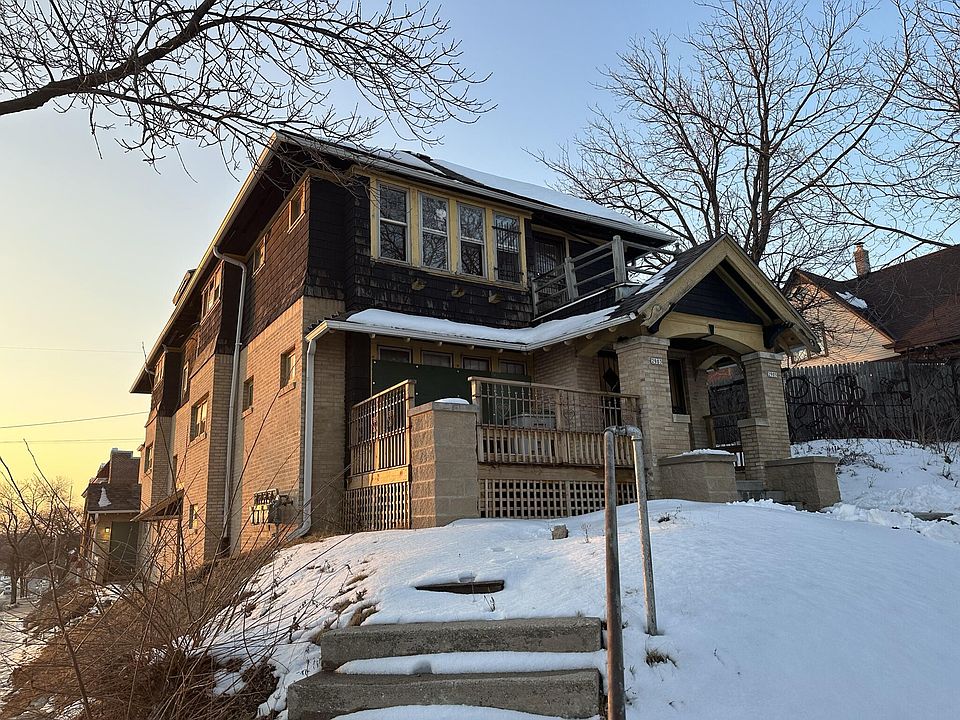 1st image of 2903 N 1st St #2905