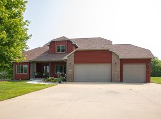 5068 Tara Ln SW, Rochester, MN 55902