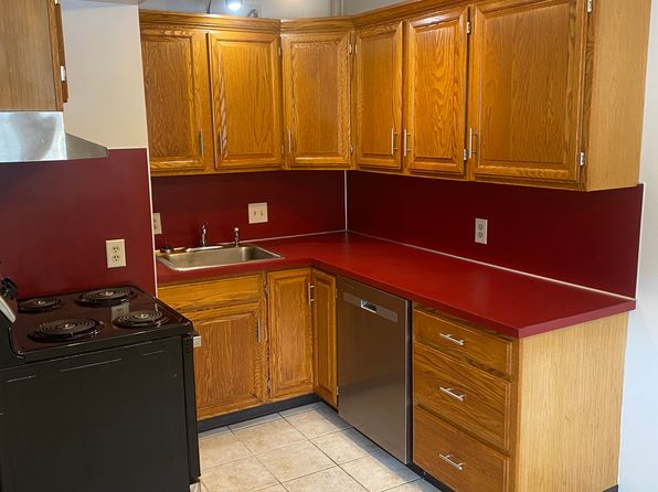 865 E Main St APT B