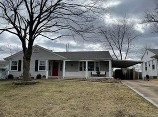 224 Woodridge Rd, Saint Louis, MO 63122