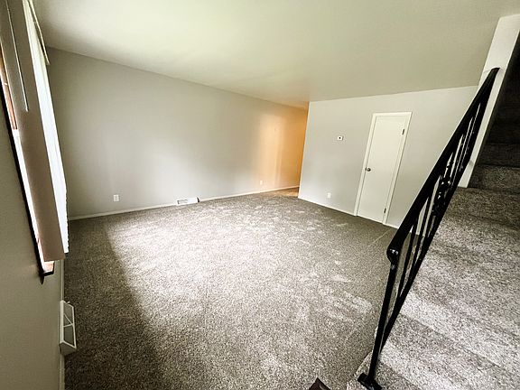 4th image of 5620 Fitz Ave #5620