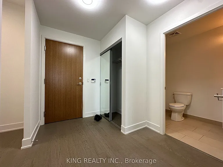 20 Shore Breeze Dr #1603 — Photo 15