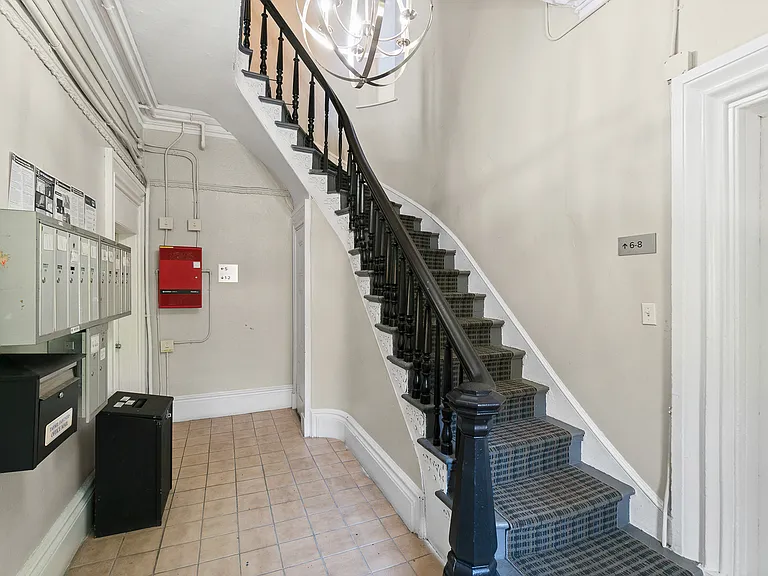 122 Benefit St — Photo 5