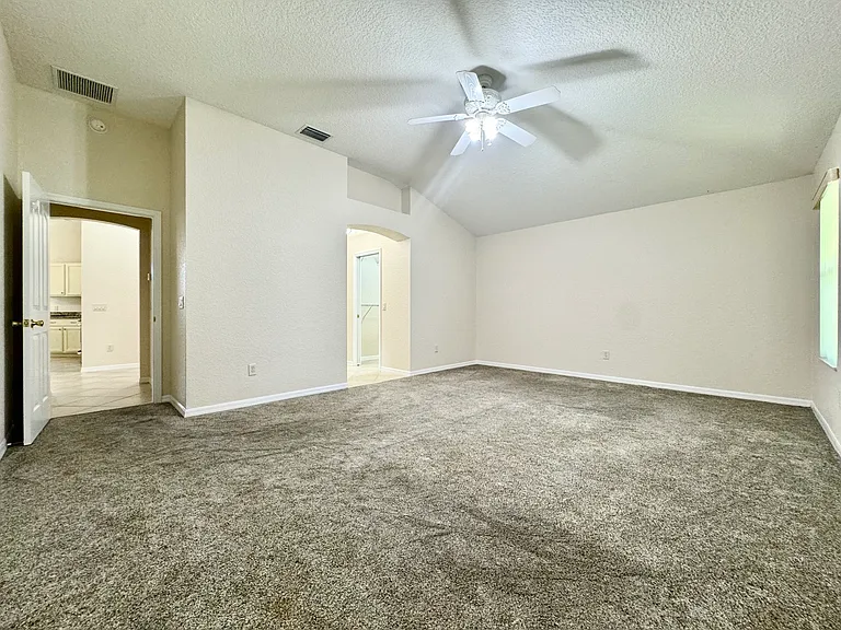487 Thistledown Way — Photo 17