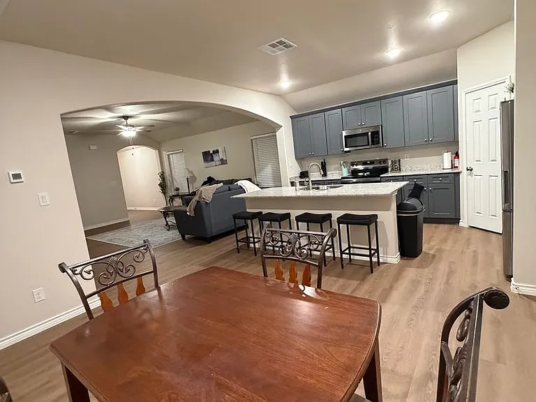 1416 Bajada St — Photo 44