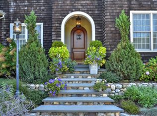 10740 Soundview Ave, Southold, NY 11971