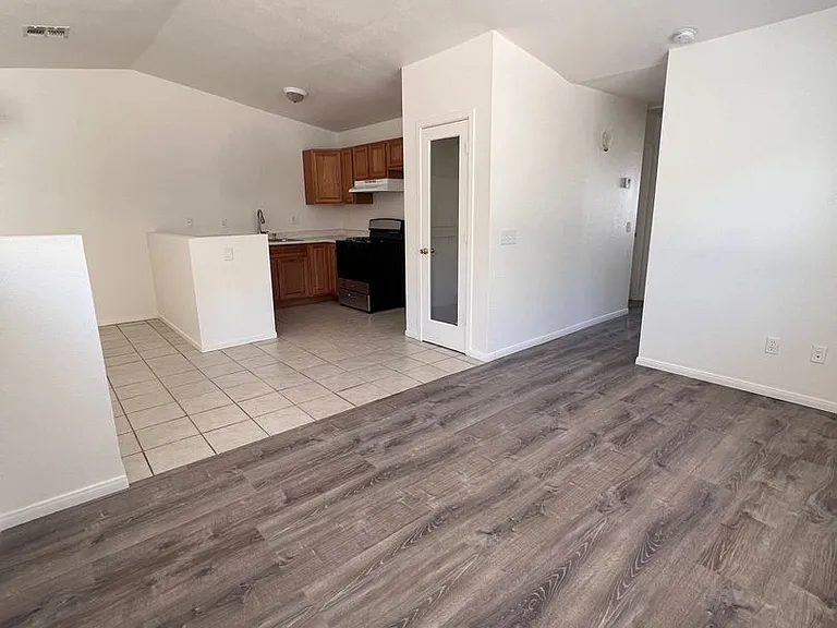 7221 Murray Ln — Photo 5