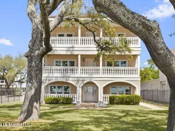 1100 E Beach Blvd, Long Beach, MS 39560