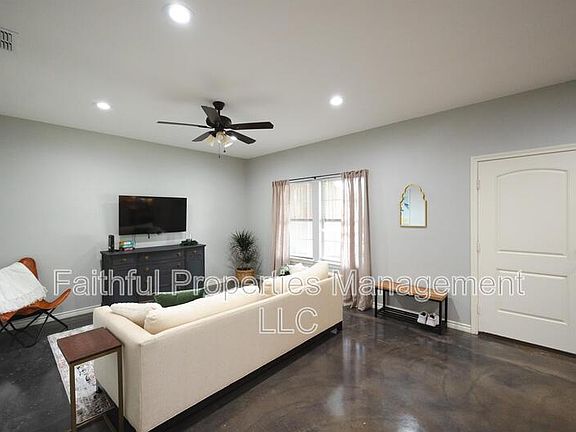 2nd image of 14221 County Road 452 #2