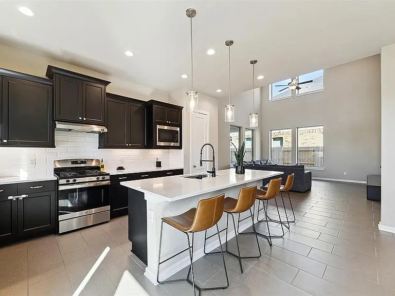 29634 Sterling Knoll Dr — Photo 6