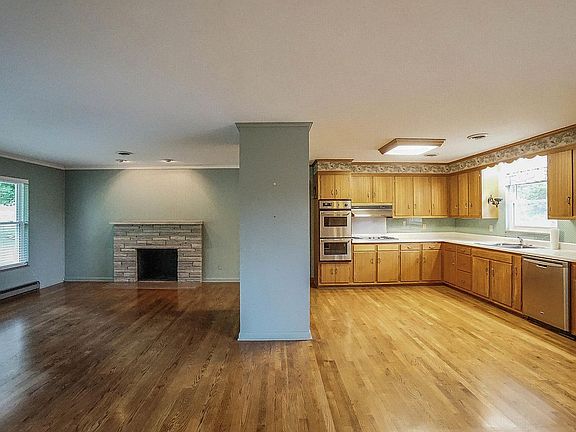 4th image of 4210 Terrace View Dr