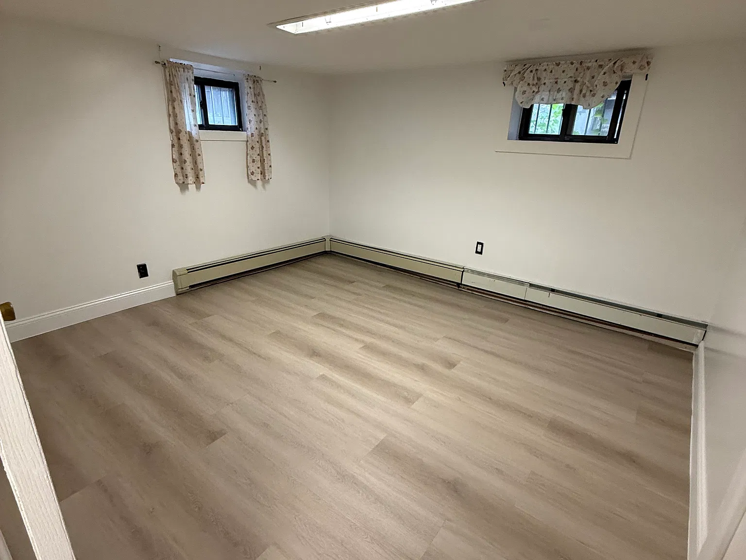 1 bed, 1.5 bath, 550 sqft, $1,500 — Photo 4