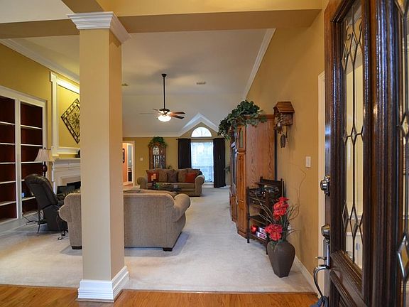 5th image of 24807 Valleylight Dr