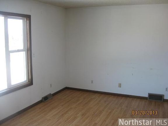 4th image of 720 Court St E