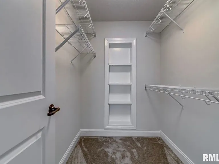 1811 Spartan Dr — Photo 29