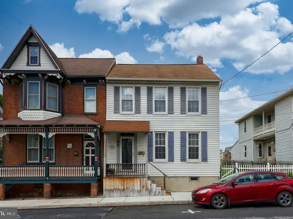 640 E Market St, Marietta, PA 17547