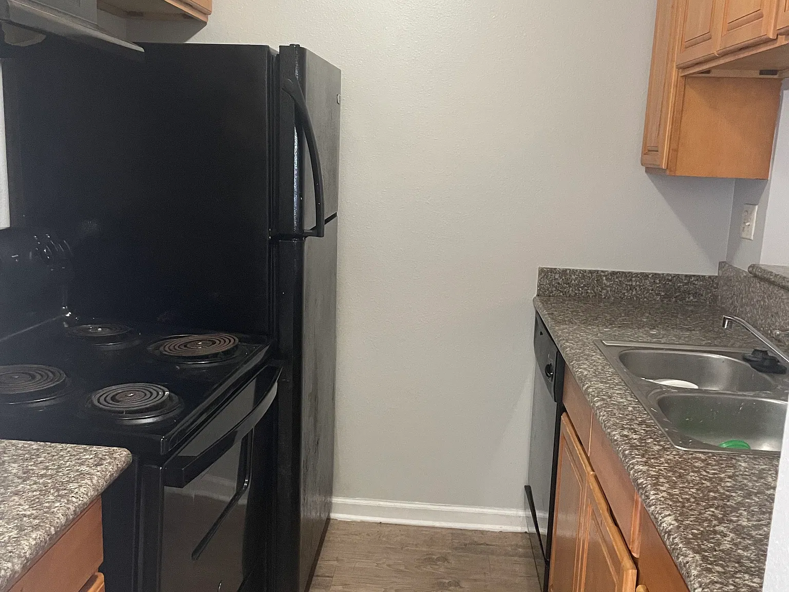1 bed, $975 — Photo 3