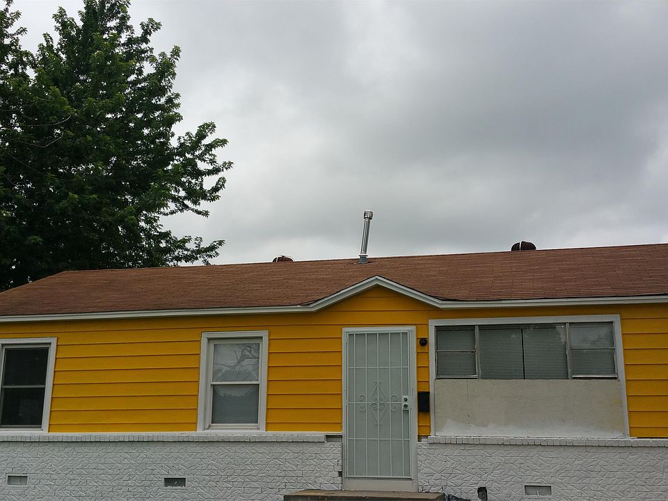 1st image of 1304 N Maplewood Ave