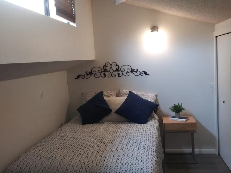4635 Driftwood Cir — Photo 2