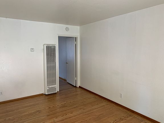 4th image of 1530 Oakdale St APT 6