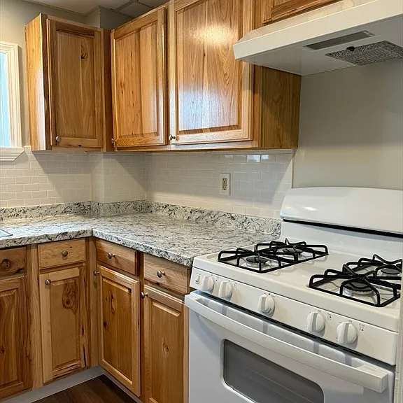 62 Covel St #1 — Photo 2