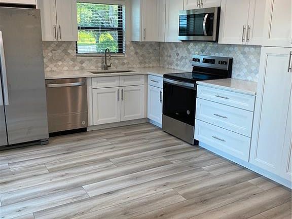 3rd image of 17451 Blueberry Hill Dr APT A