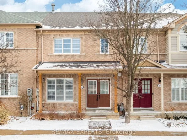 45 Forest Run Blvd, Vaughan, ON L4K 5J7