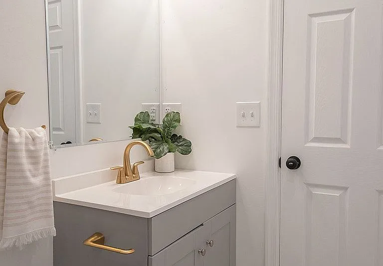 323 N Mulberry St #1 — Photo 28