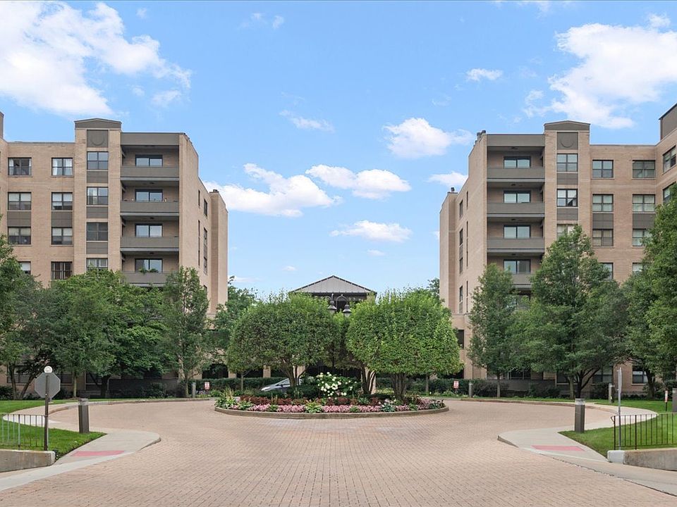 1st image of 4545 W Touhy Ave APT 217W