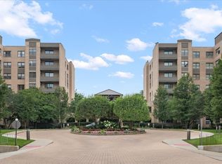 4545 W Touhy Ave APT 217W, Lincolnwood, IL 60712